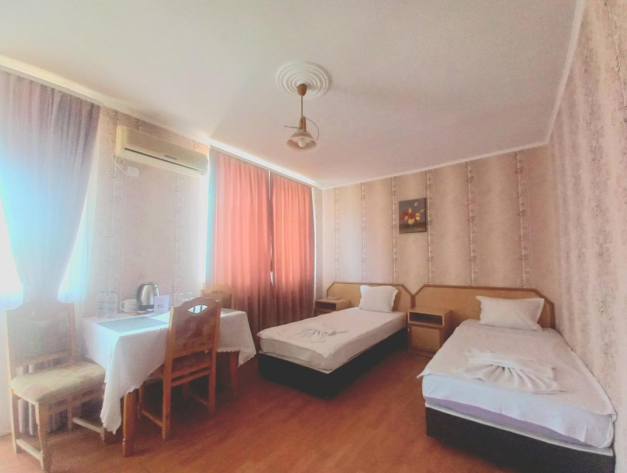 Hotel Kibor Gulubovo  Dış mekan fotoğraf