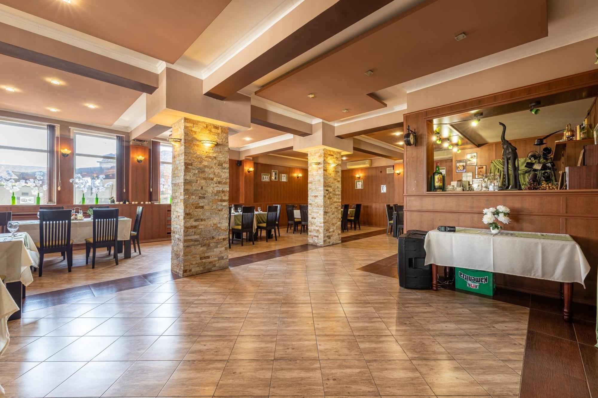 Hotel Kibor Gulubovo  Dış mekan fotoğraf