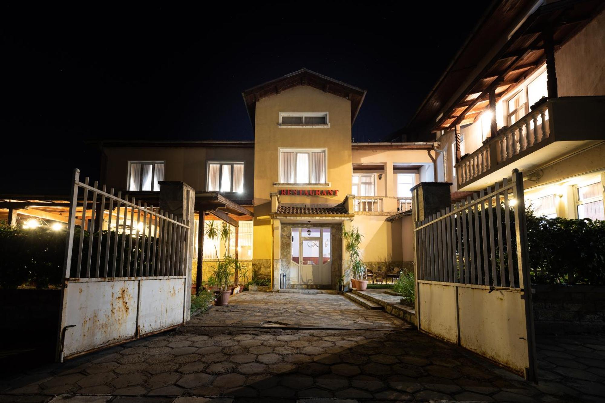 Hotel Kibor Gulubovo  Dış mekan fotoğraf